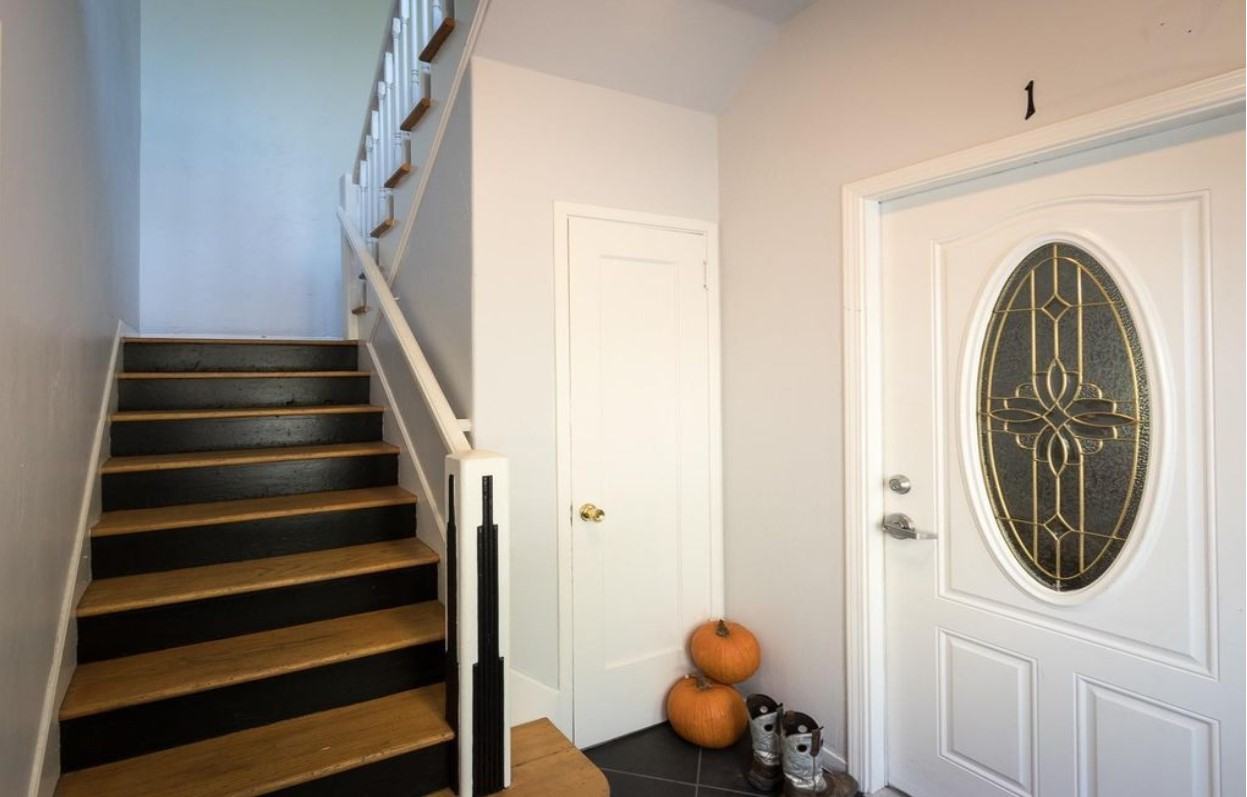809 F St #4 - Photo 3 of 12