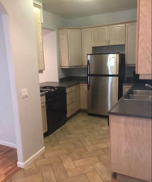 809 F St #4 - Photo 5 of 12