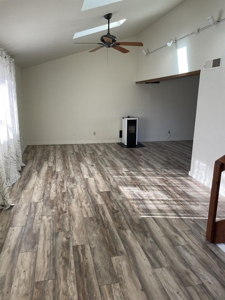 3330 W Wilson Dr #1 - Photo 2 of 20