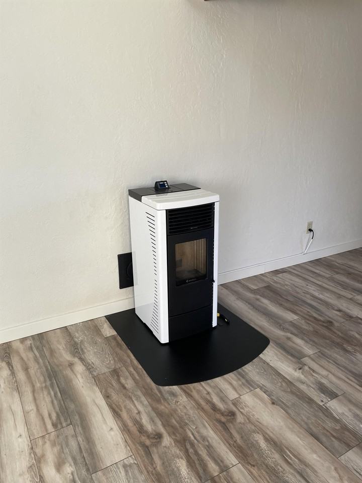 3330 W Wilson Dr #1 - Photo 3 of 20