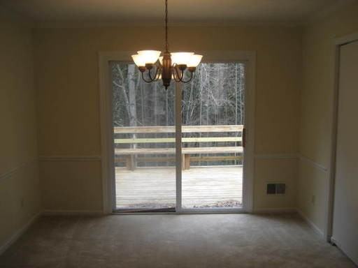 501 St Andrews Ct - Photo 3 of 7