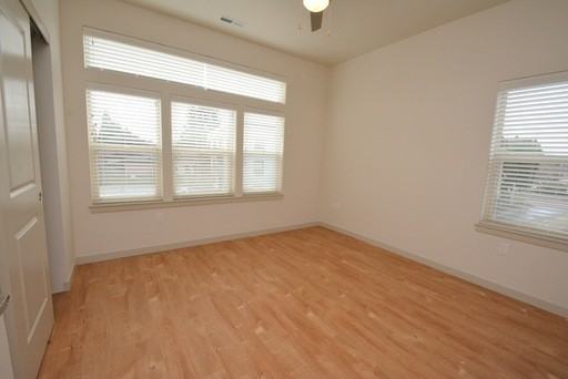 718 SE Cesar E Chavez Blvd - Photo 2 of 12