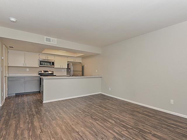 3030 East Broadway Road - Photo 5 of 22