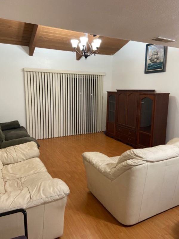 10331 Lindley Avenue - Photo 4 of 14