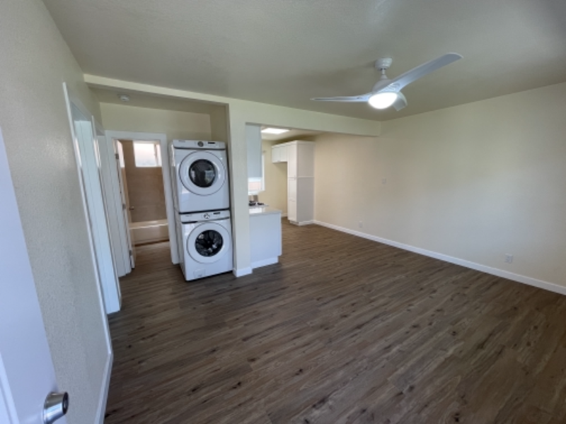 1765 Coronado Ave - Photo 5 of 19