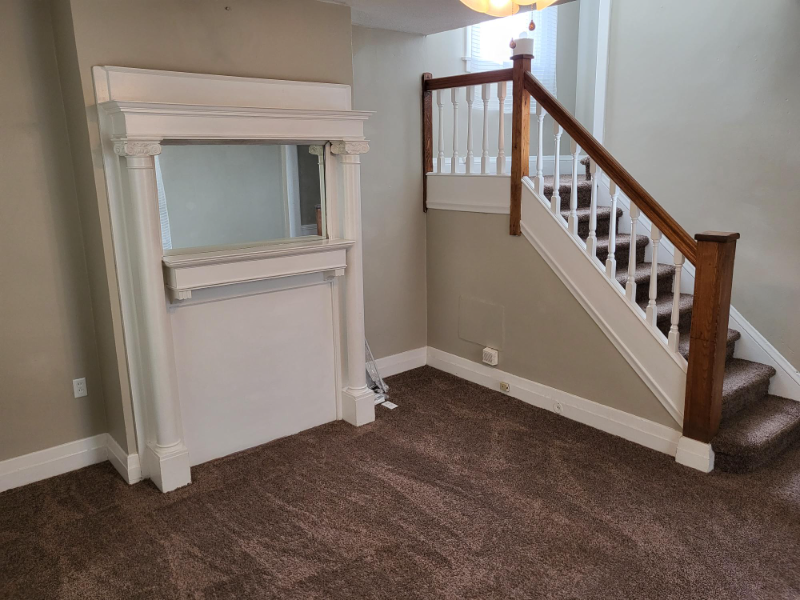 340 9th Ave - Photo 2 of 21