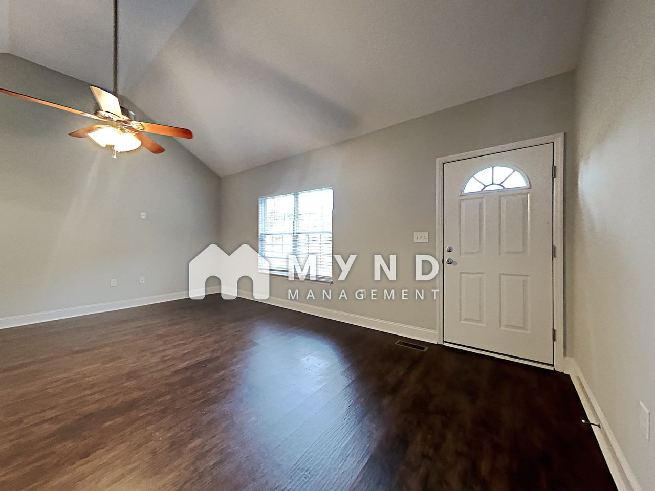 722 Deans Ferry Rd - Photo 2 of 25