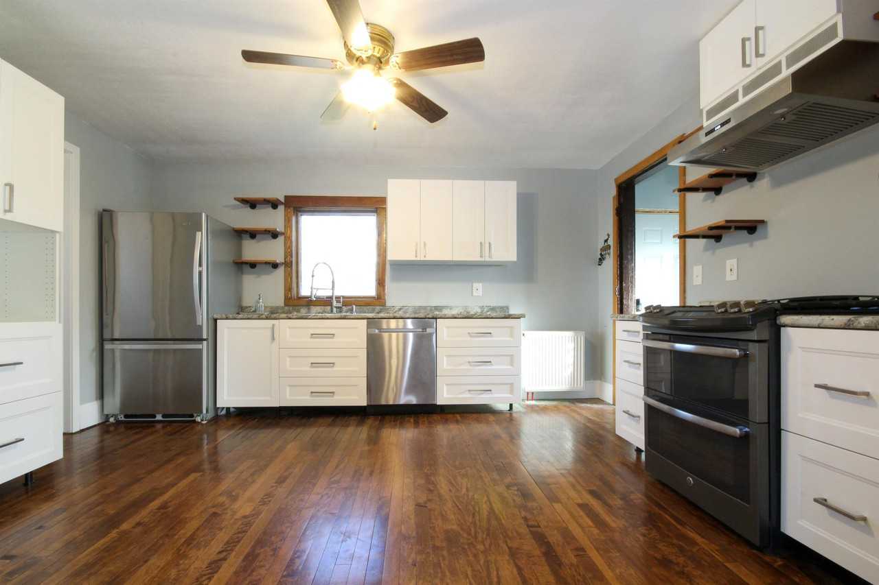 411 Columbus Ave N #1 - Photo 2 of 32