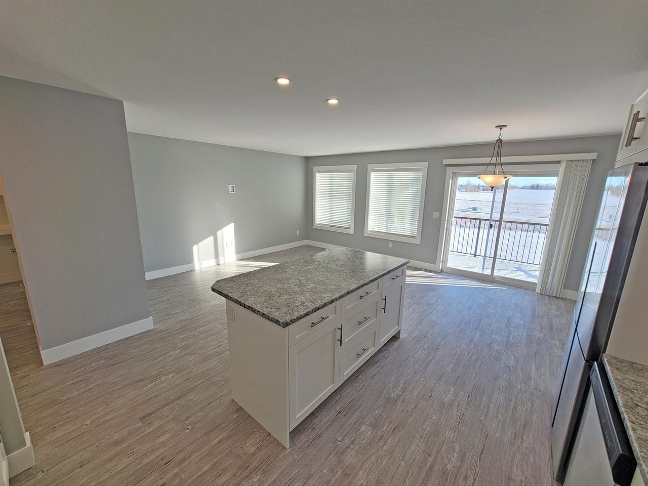 8415 81 St Uppr #UP - Photo 5 of 11