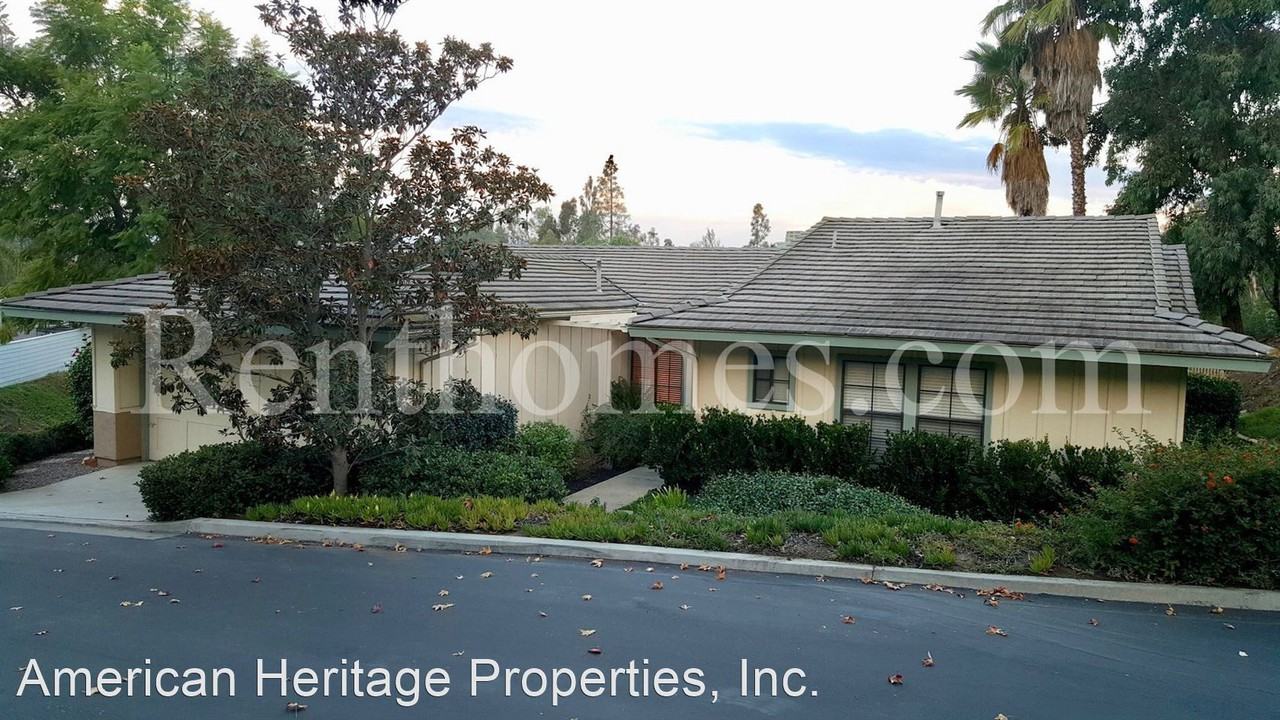 1323 Owl Gln - Photo 3 of 44