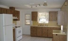 15230 Lancer Rd - Photo 2 of 10