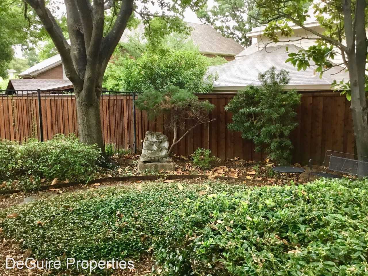 1220 Royal Crescent Dr - Photo 3 of 20