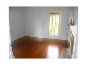 671 E Main St - Photo 2 of 5