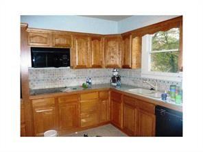 671 E Main St - Photo 3 of 5