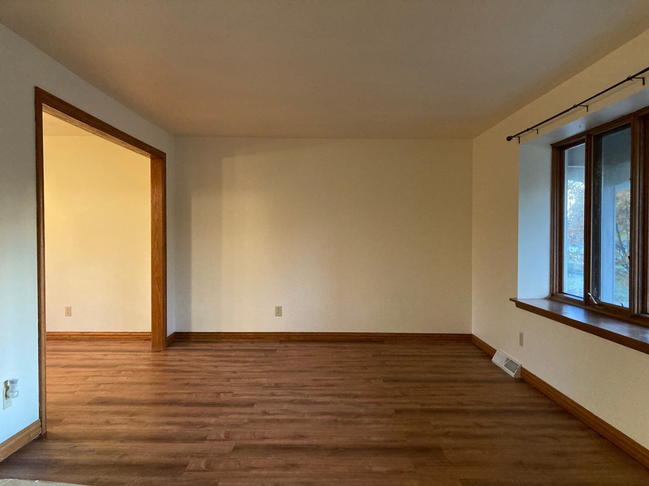 79 Continental Ct - Photo 2 of 39