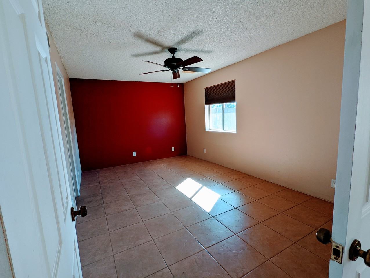 2953 W Libby St - Photo 7 of 10