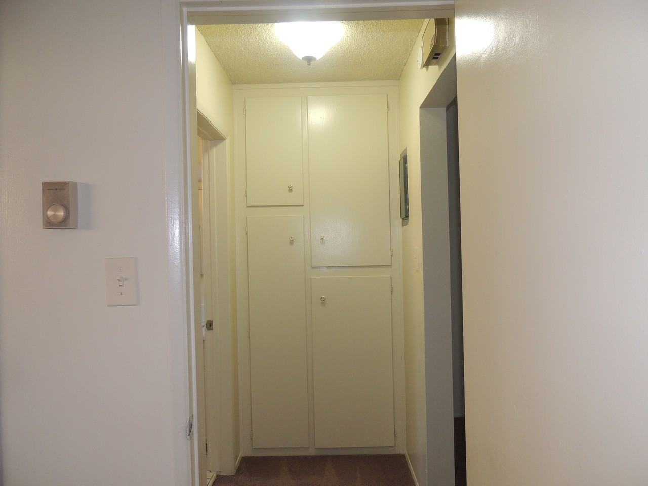 1080-1084 E South St - Photo 2 of 2