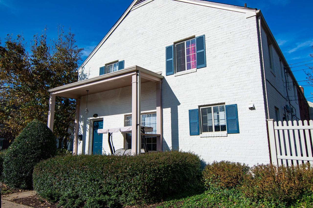 Brookville Townhomes - Photo 4 of 50