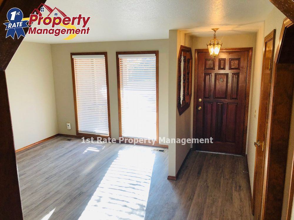 3312 S Norfolk Way - Photo 2 of 34