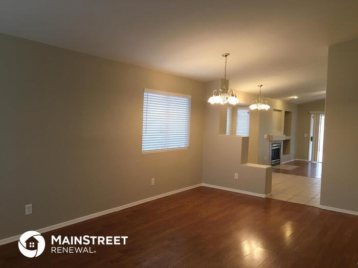 7351 W Eugie Ave - Photo 3 of 22
