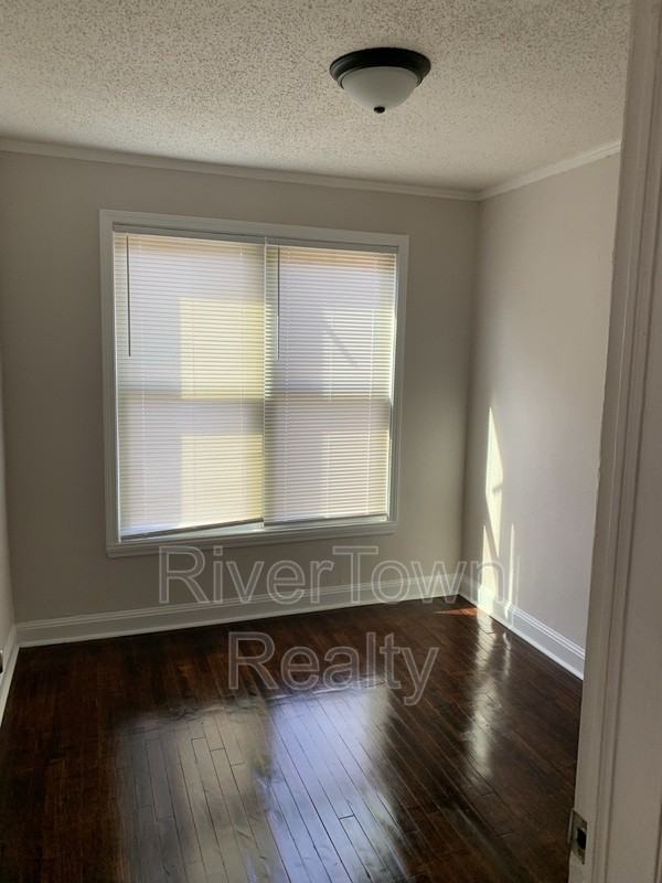 3577 Tutwiler Ave - Photo 4 of 8