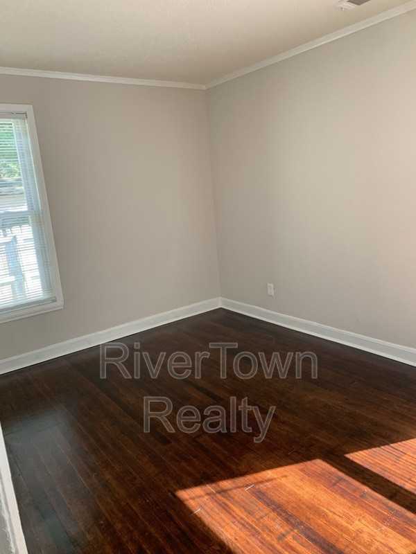 3579 Tutwiler Ave - Photo 7 of 10