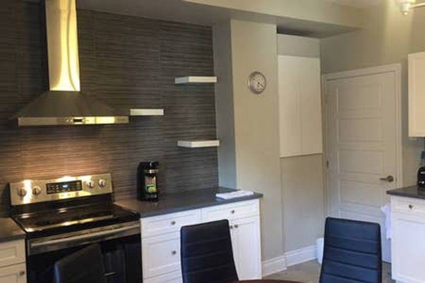 6024 Avenue Papineau - Photo 2 of 10