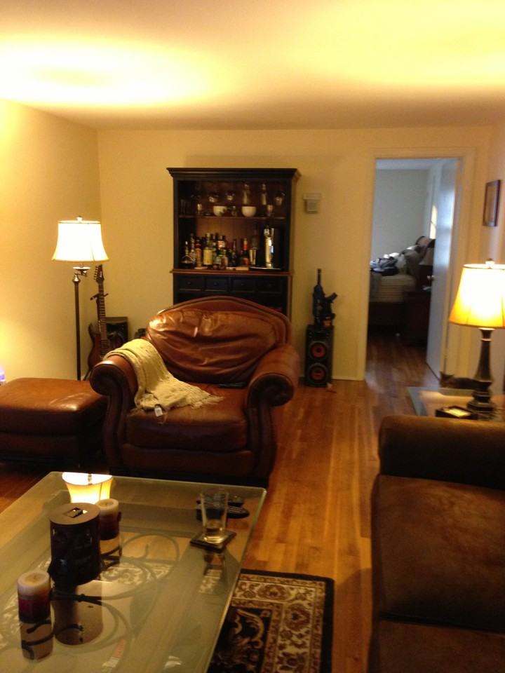 2 Henry St #B - Photo 2 of 7