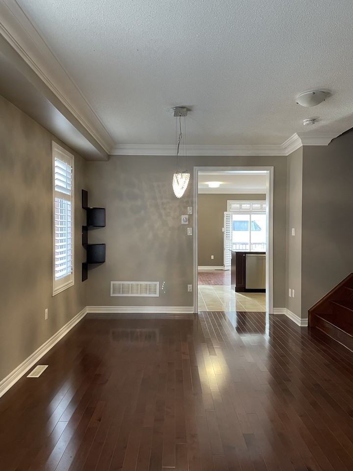 5394 Bellaggio Crescent - Photo 2 of 24