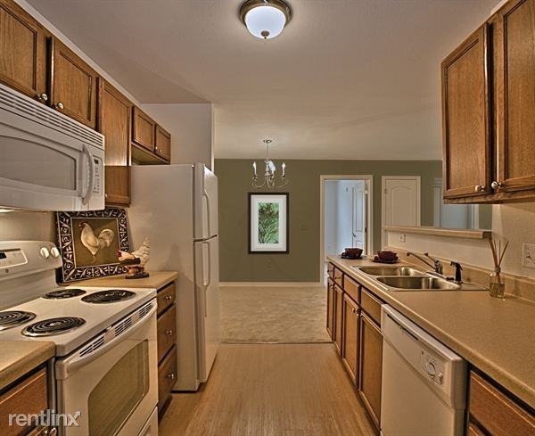 Inwood Crossings - Photo 3 of 9