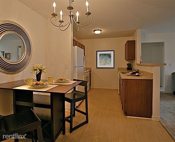 Inwood Crossings - Photo 2 of 9