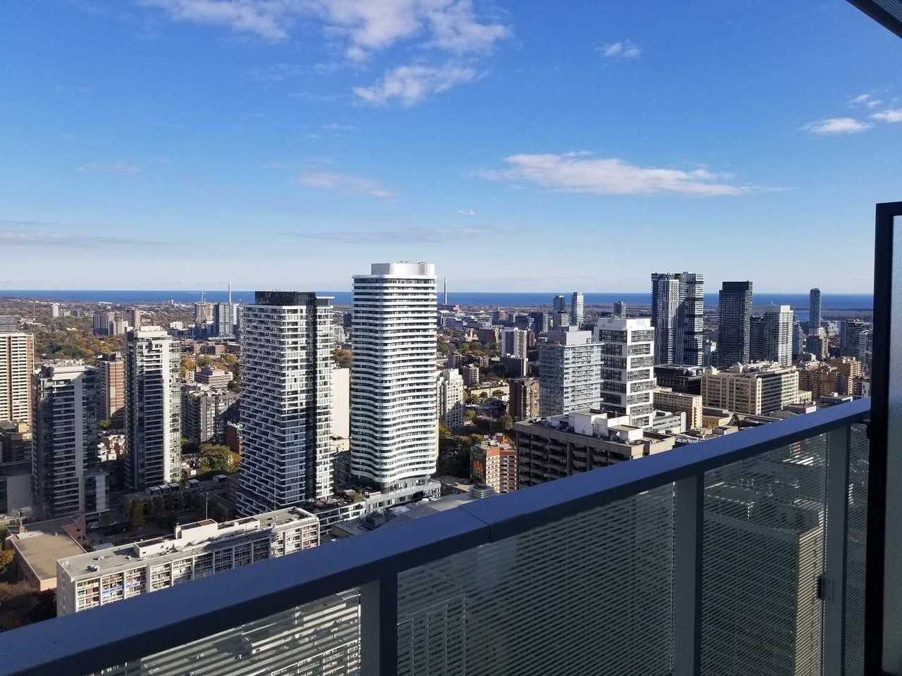 501 Yonge Street #3906