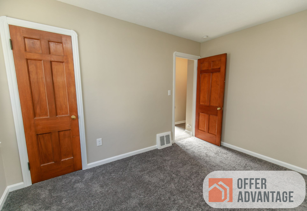 4403 W 57th St #1 - Photo 6 of 11