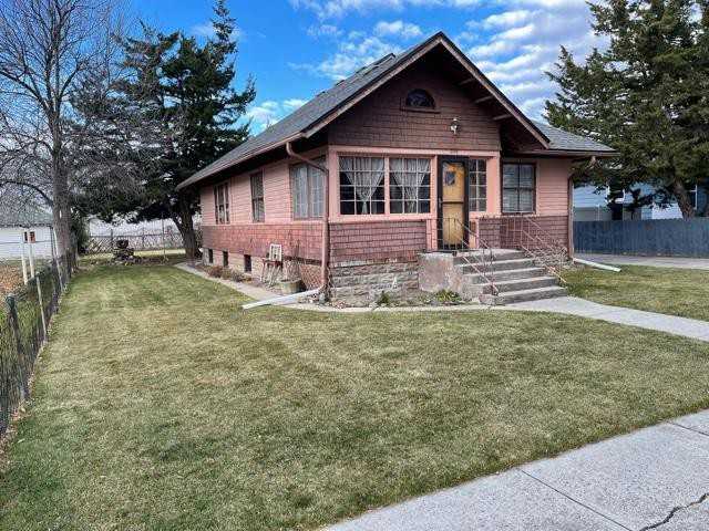 206 2nd Ave - Photo 2 of 20