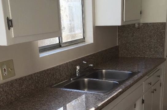 8400 Amigo Avenue - Photo 3 of 9