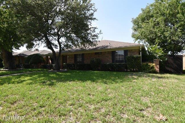 1609 Serenade Ln - Photo 3 of 18