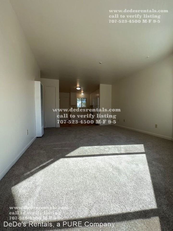 8270 Lancaster Drive - Photo 3 of 17