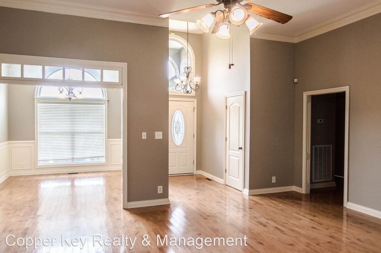 1193 Voyage Ct - Photo 3 of 18