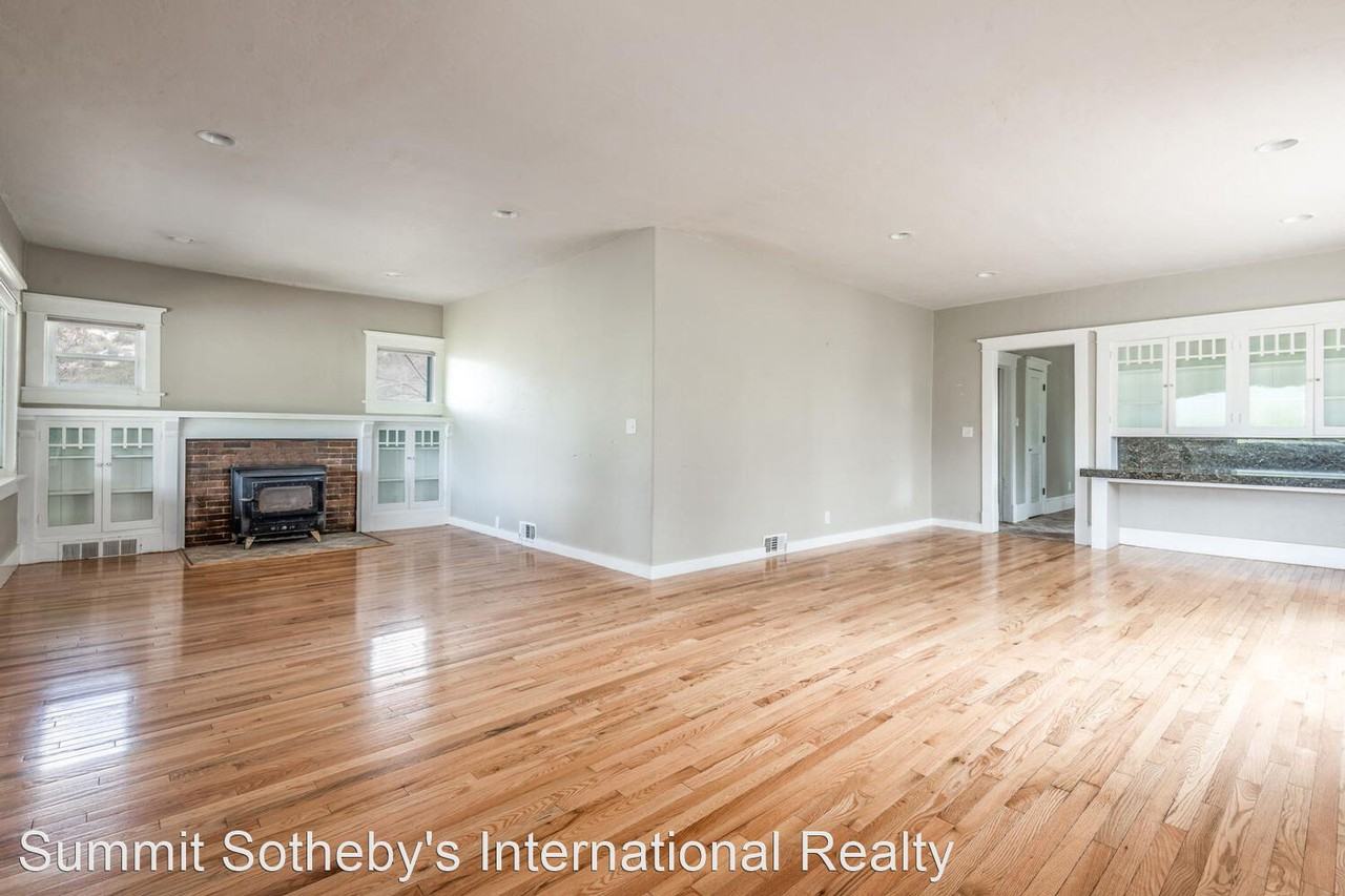 6386 N State Road 32 - Photo 3 of 30