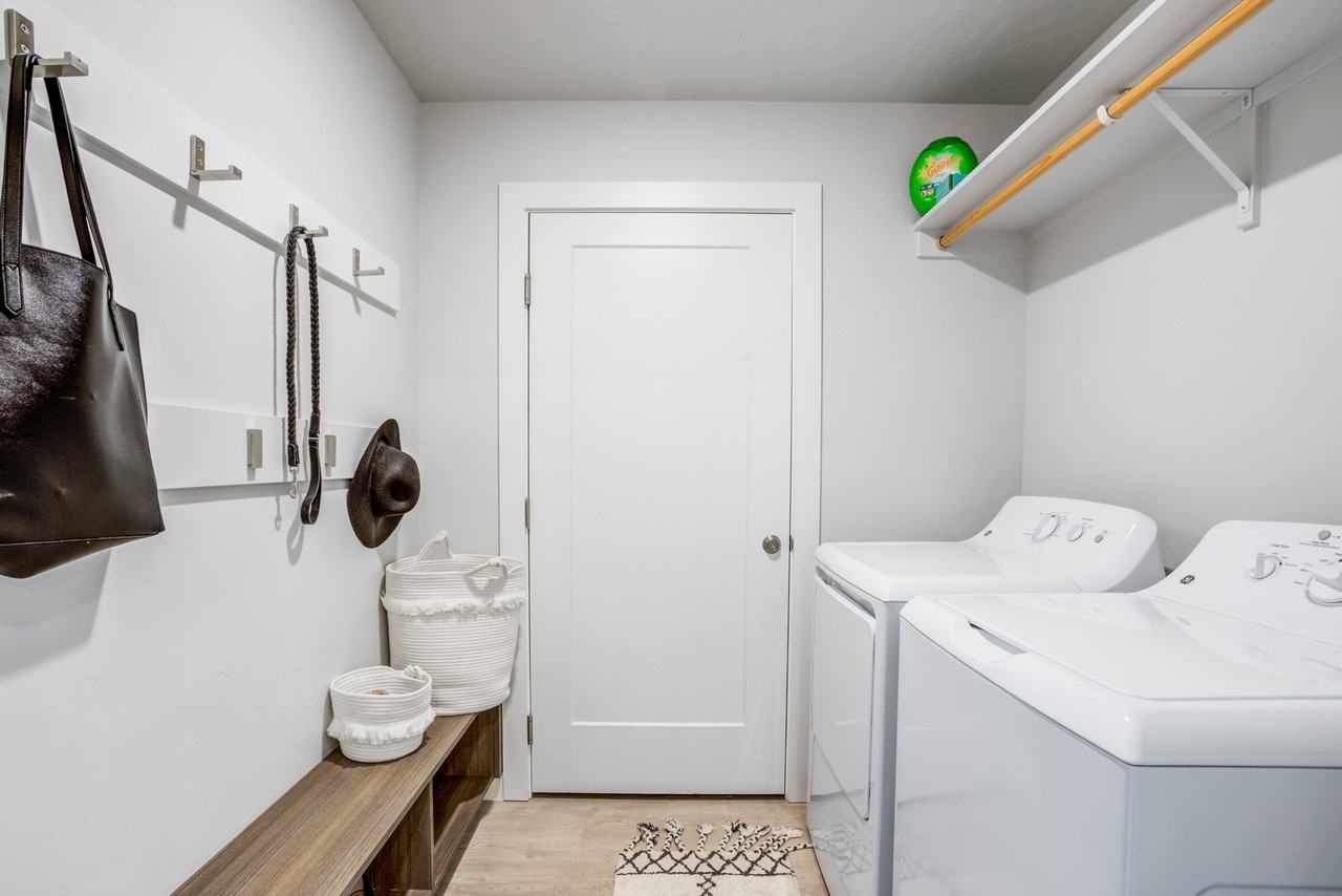 The Lofts at Ten Mile - Photo 7 of 27