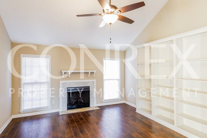 7401 Brampton Ct - Photo 3 of 9