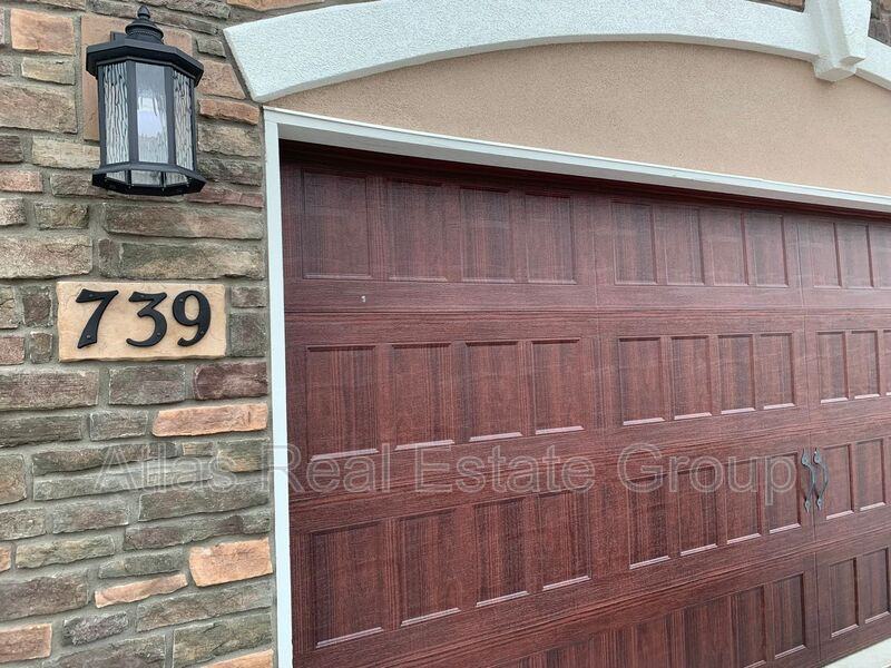 739 Brambleberry Hts - Photo 2 of 9