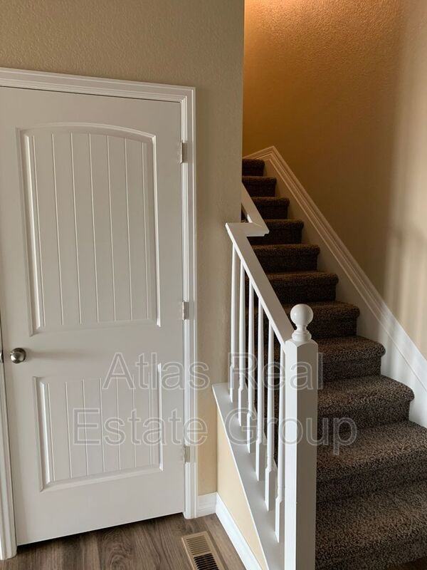 739 Brambleberry Hts - Photo 3 of 9