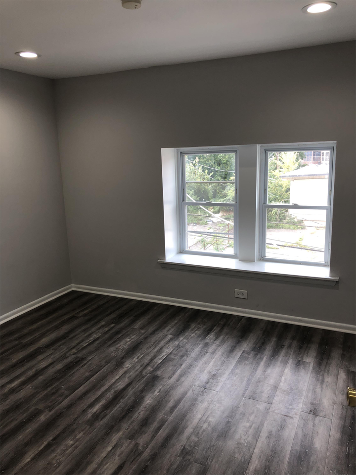 138 E Rittenhouse St #1 - Photo 6 of 11