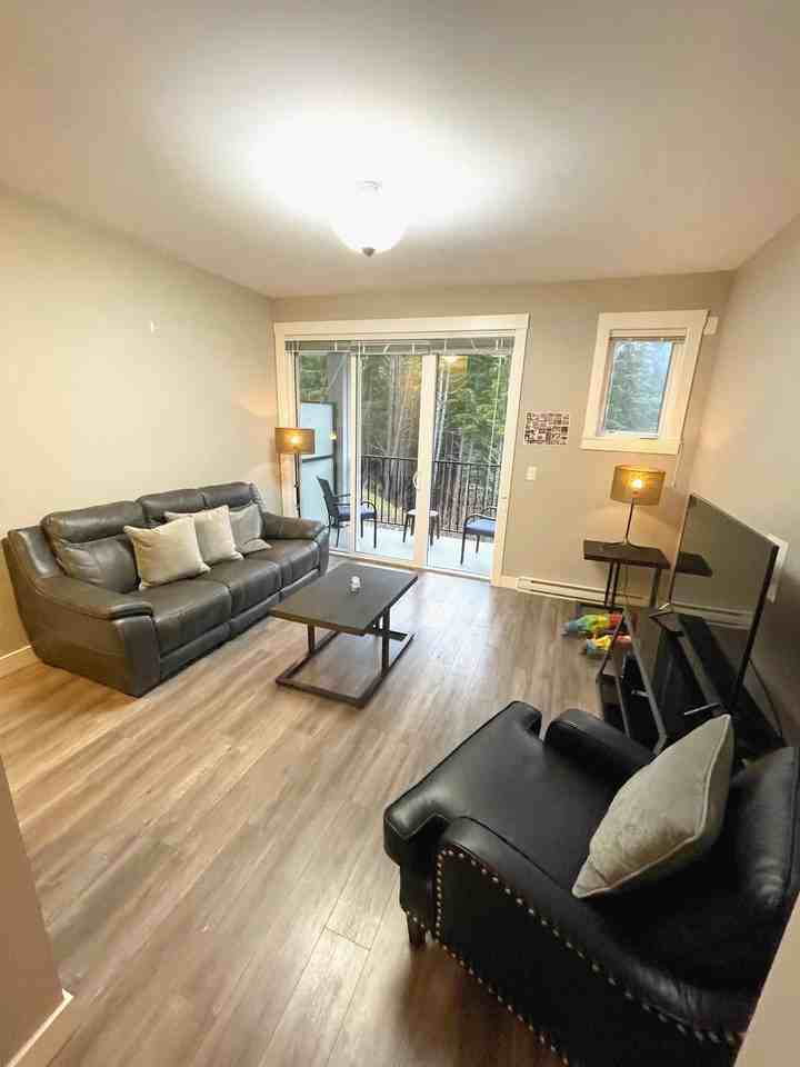 110 - 110 Baxter Avenue #204 - Photo 5 of 15