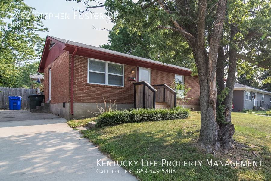 1462 Stephen Foster Dr - Photo 3 of 20