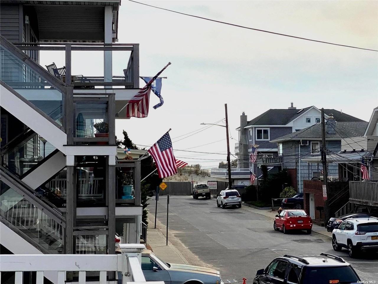 44 Rochester Ave - Photo 2 of 19