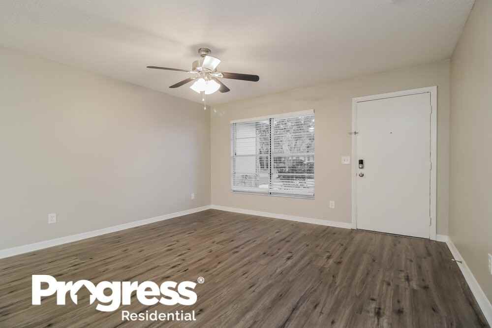 307 Ventura Dr - Photo 3 of 16