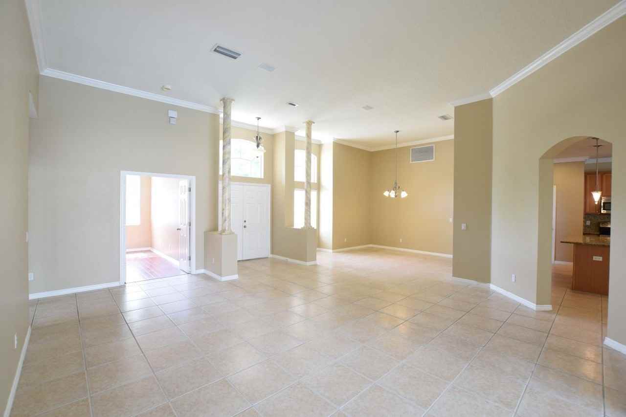 1590 Cherry Lake Way - Photo 3 of 16