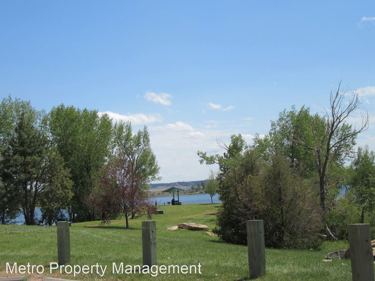 Ash Apartments - Photo 3 of 10